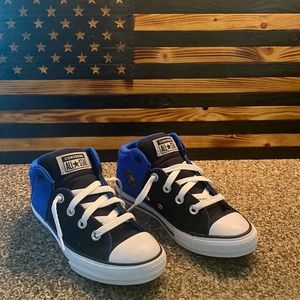 New Boys Converse Chucks